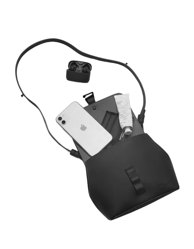 Рюкзак женский Gaston Luga Splash Mini A5 (черный)