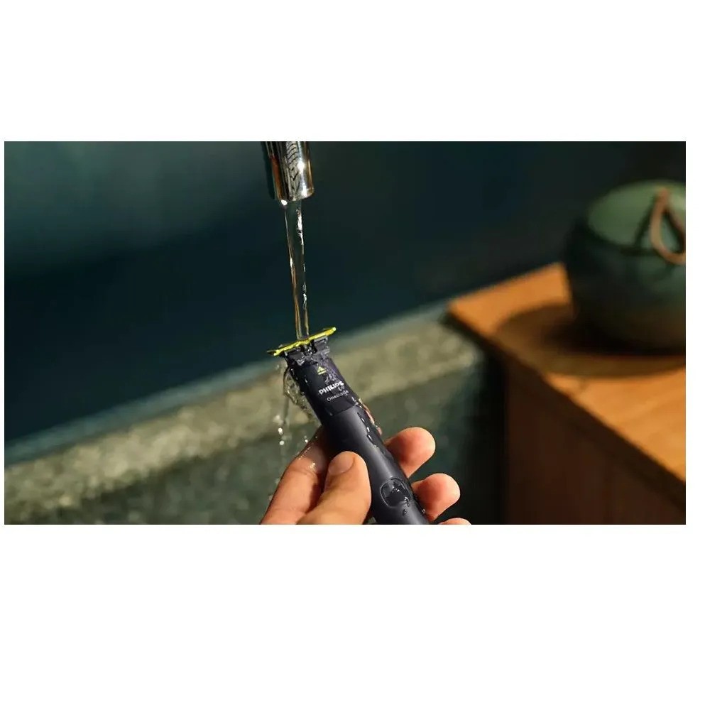 Триммер и бритва Philips OneBlade QP1424/10 (черный)