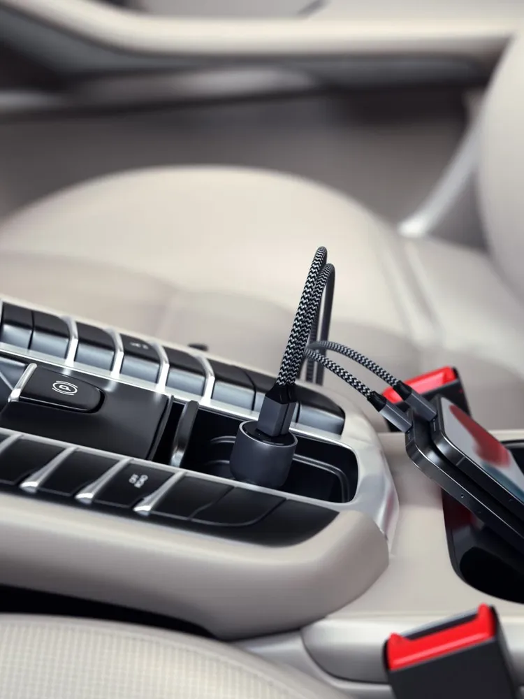 Автомобильное зарядное устройство Satechi 40W Dual USB-C Car Charger (серый)