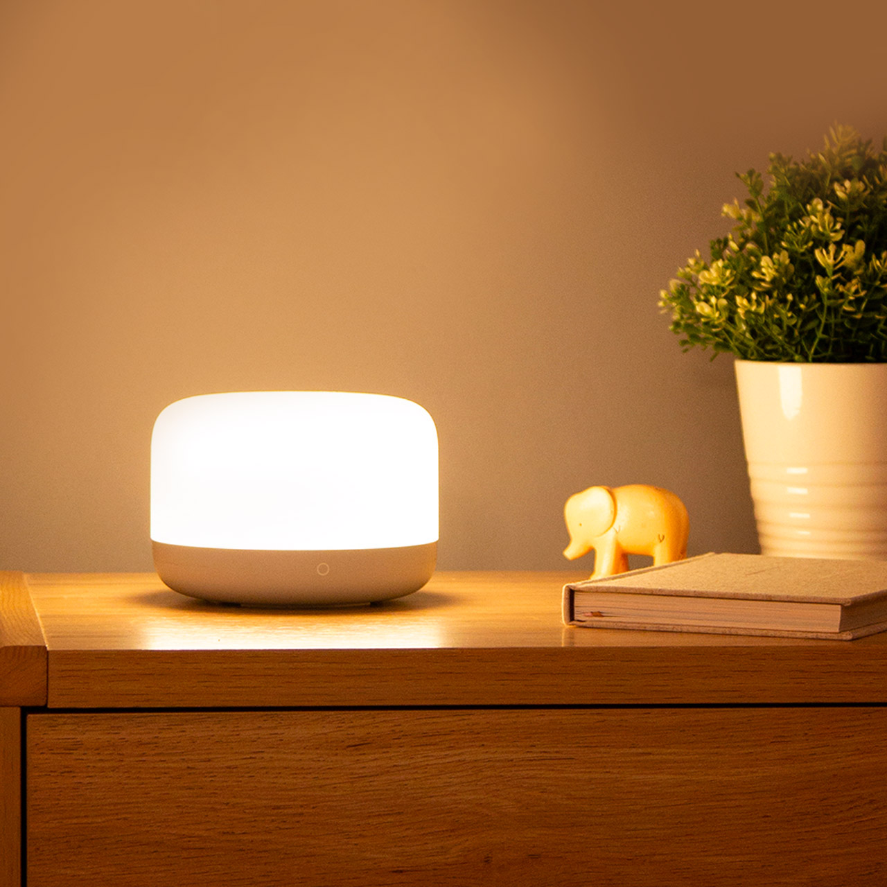 Светодиодная прикроватная лампа Yeelight LED Bedside Lamp D2