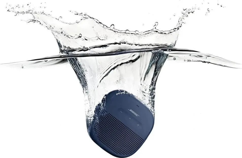 Портативная колонка Bose SoundLink Micro (голубой)