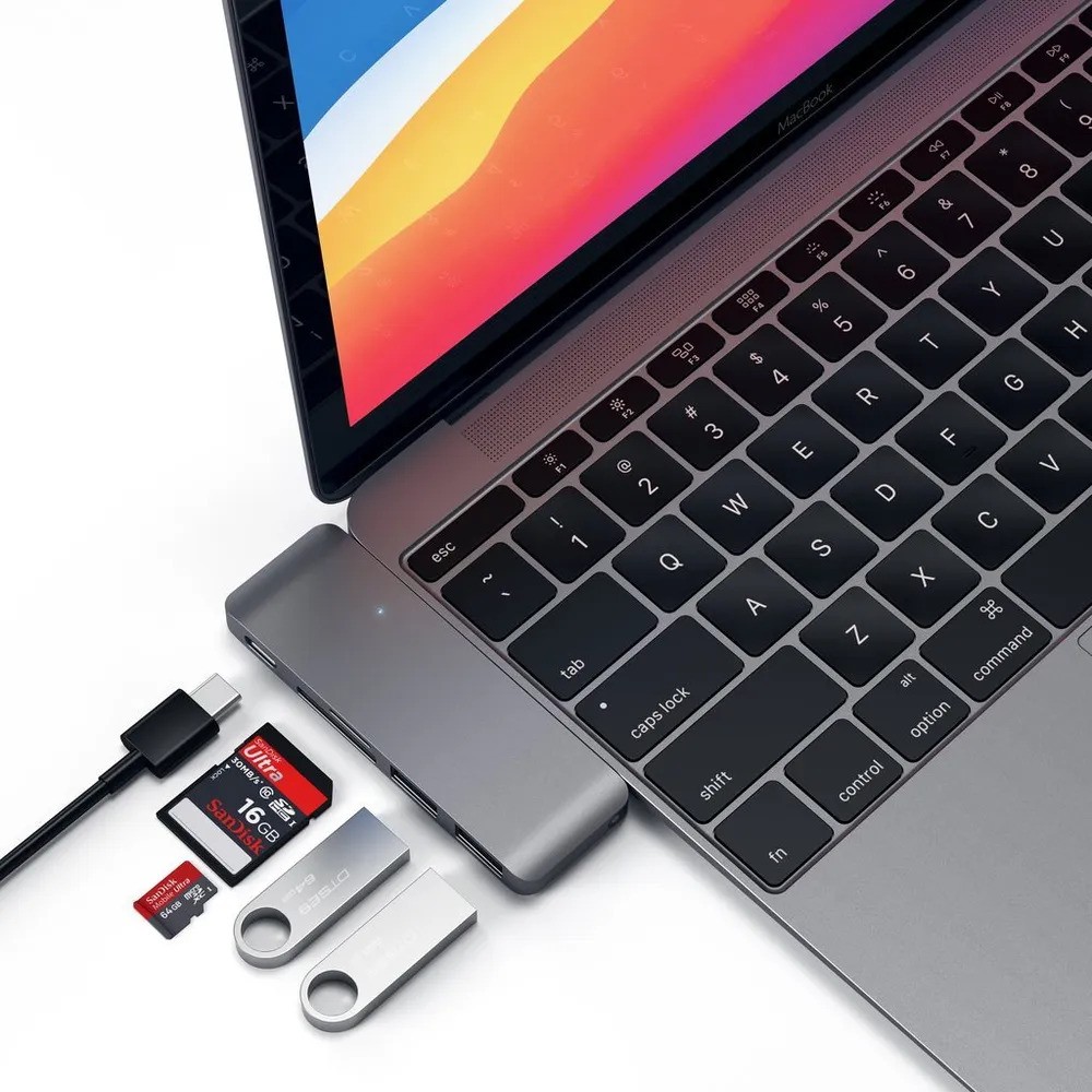 USB-хаб Satechi Type-C USB 3.0 Passthrough Hub (серый)