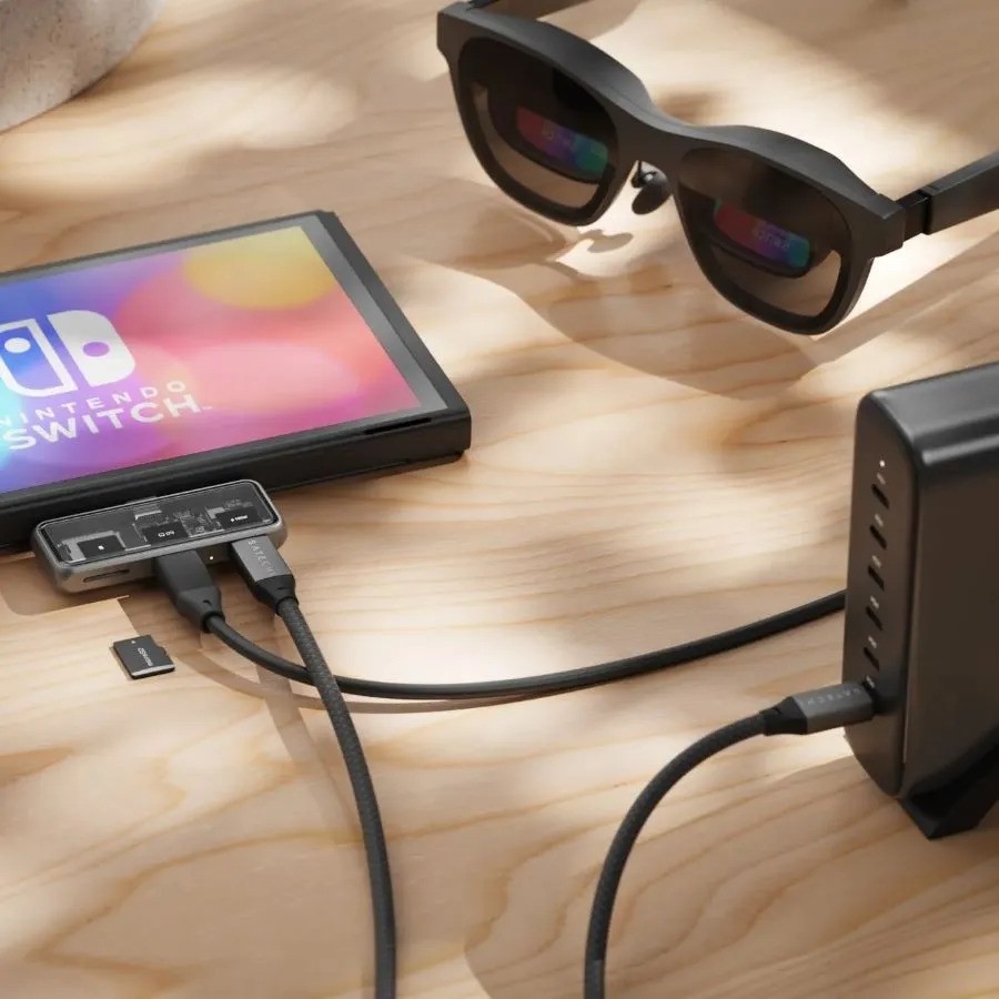 Хаб Satechi Mobile XR Hub PD with microSD (серый)