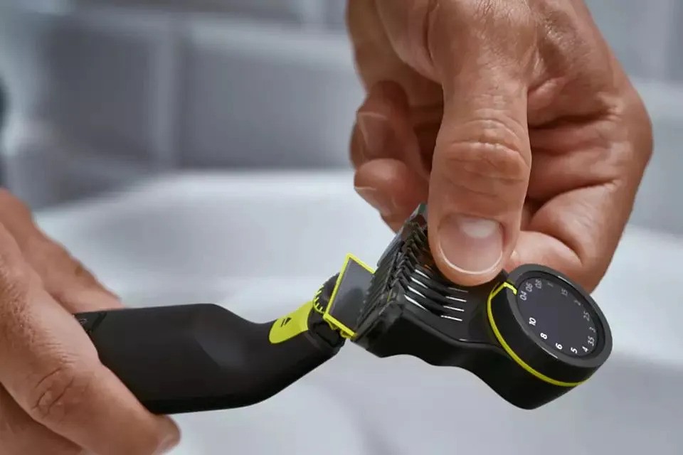 Триммер Philips Norelco OneBlade Pro 360 Face (черный/зеленый)