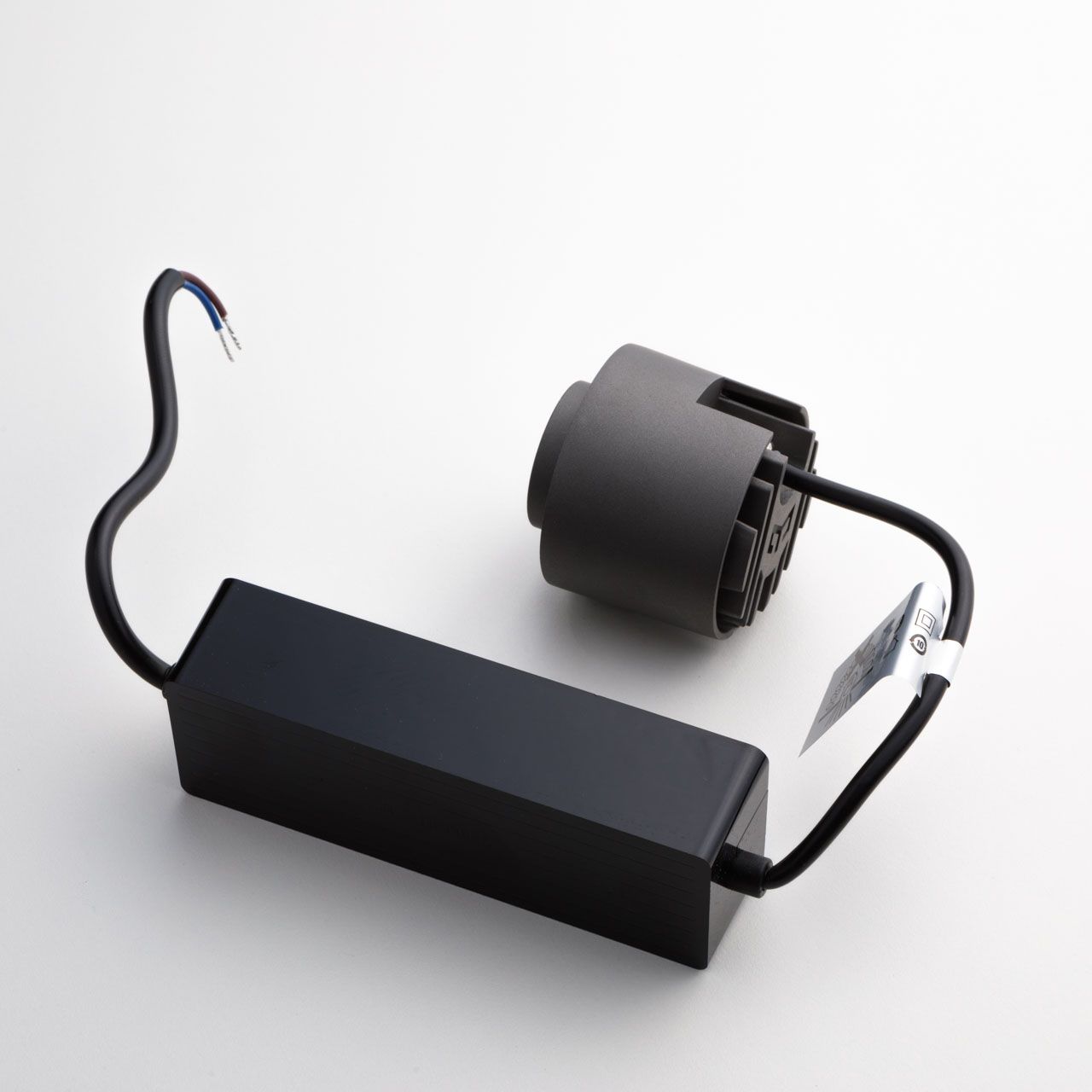 Встраиваемый светильник Yeelight Pro S21 (downlight, мощность 10 Вт, угол рассеивания 36°)