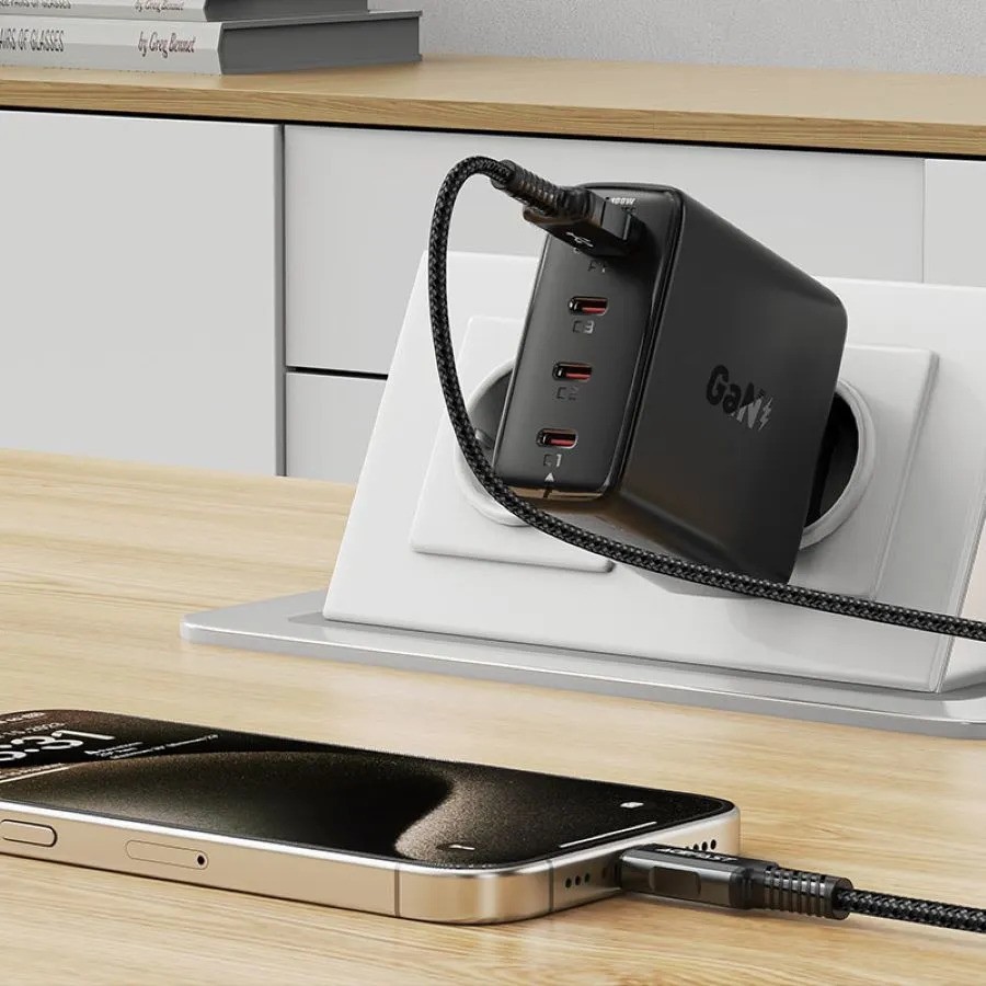 Зарядное устройство ACEFAST A94 3xUSB-C&USB-A (черный)