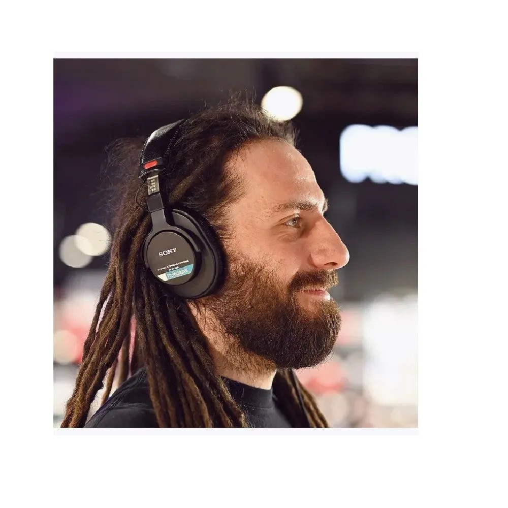 Проводные мониторные наушники SONY MDR-7506 (черный)