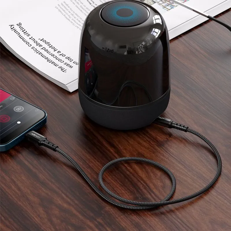 Аудиокабель ACEFAST C1-06 Lightning to 3.5mm (черный)