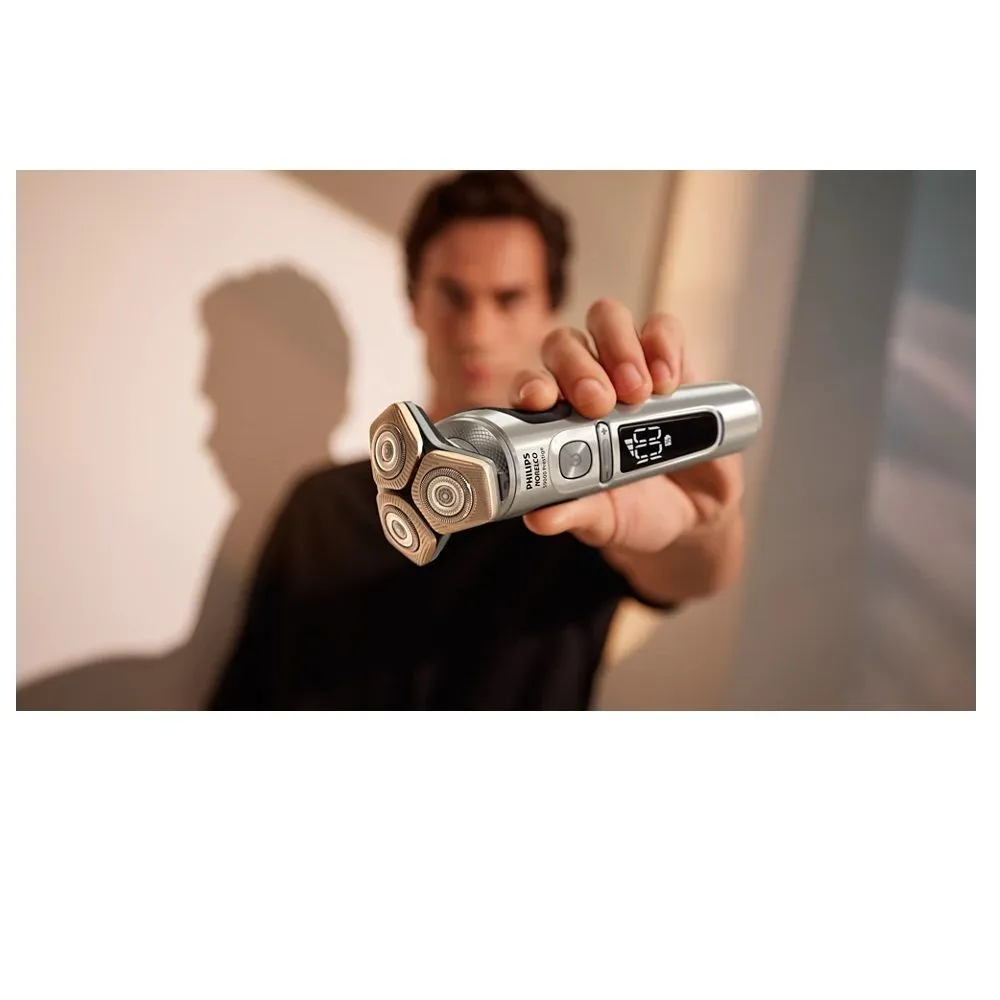 Умная электробритва Philips Norelco S9000 Prestige SP9841/84 (черный)