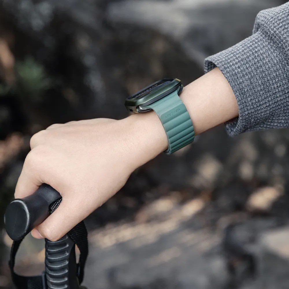 Ремешок для часов SwitchEasy MAW245078PG22 Skin Silicone Magnetic Watch Band (для Apple Watch 42/44/45mm, зеленый)