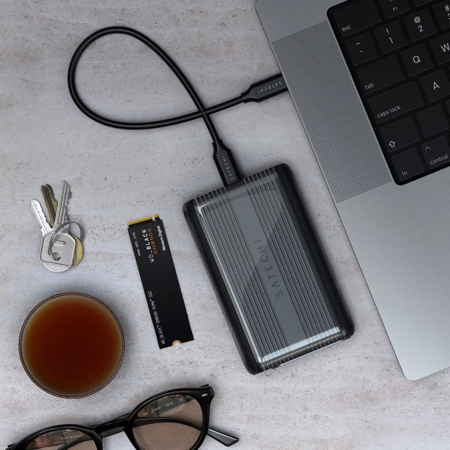 Внешний корпус для SSD Satechi USB4 NVMe SSD Pro Enclosure (серый)