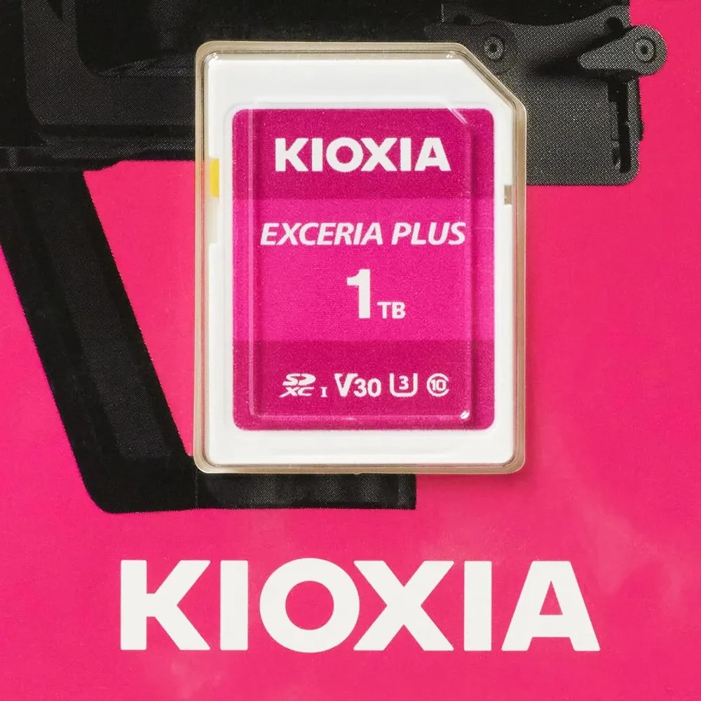 Карта памяти KIOXIA EXCERIA PLUS SDXC Class 10, V30, U3 (1 ТБ)