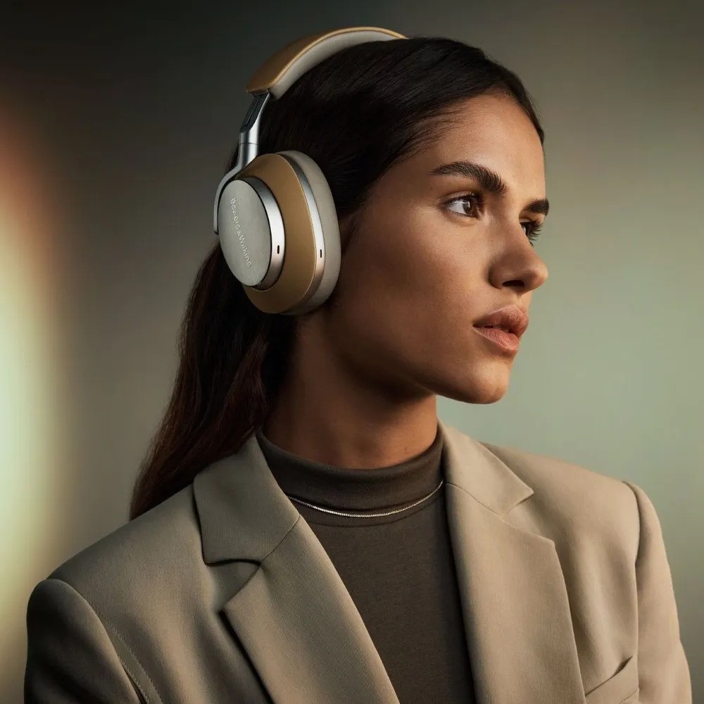 Беспроводные наушники Bowers&Wilkins Px8 (бежевый)