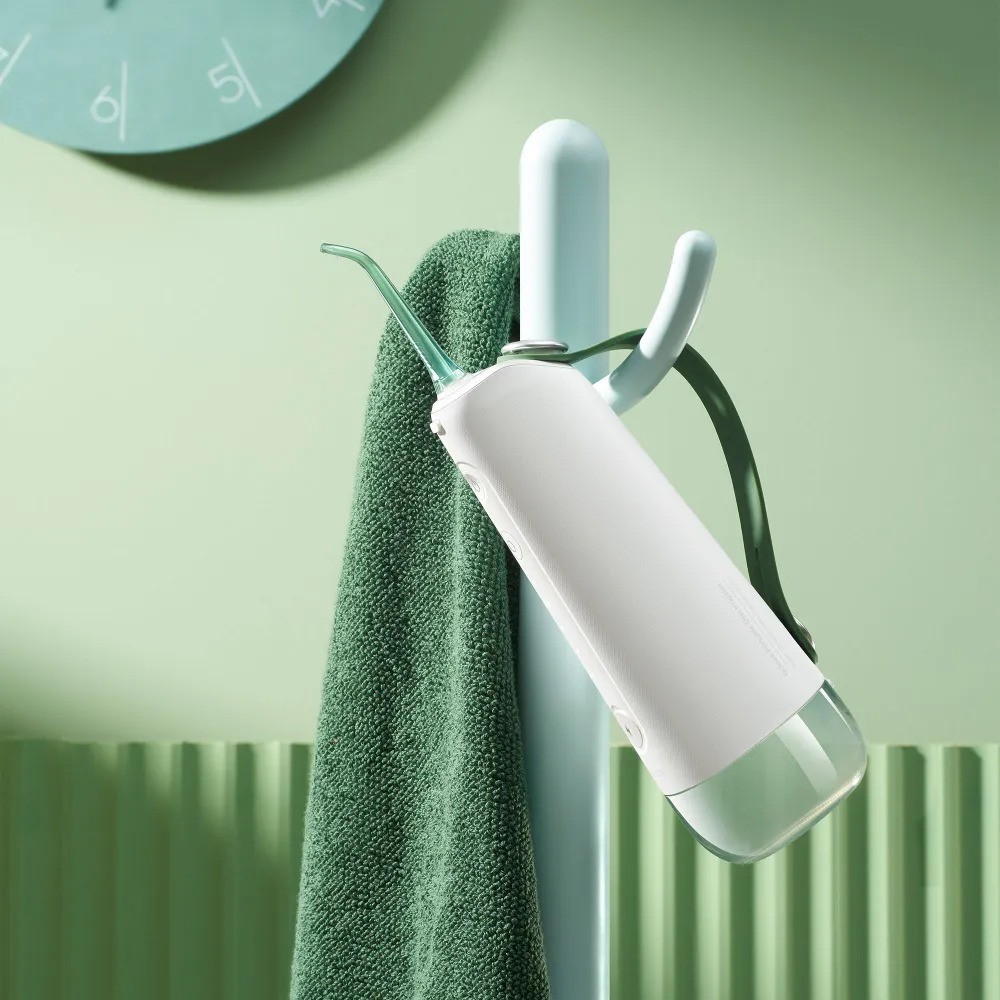 Ирригатор Oclean W10 (2 насадки, зеленый)