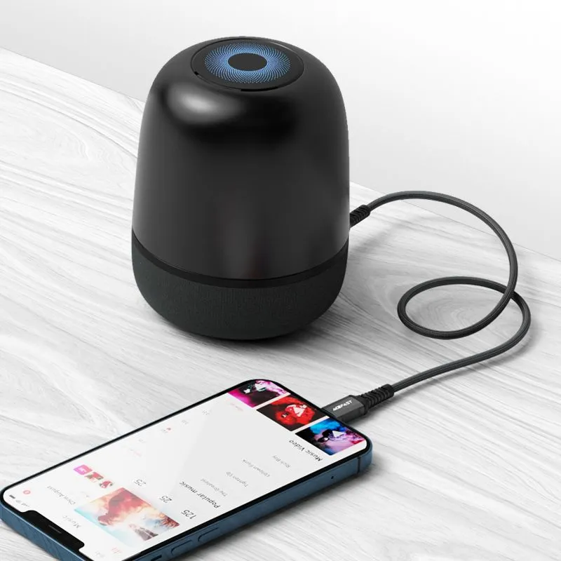 Аудиокабель ACEFAST C1-06 Lightning to 3.5mm (черный)