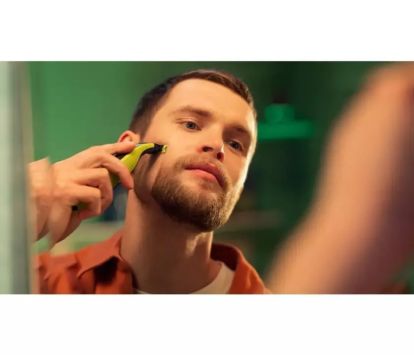 Триммер Philips Norelco OneBlade 360 Face (черный)