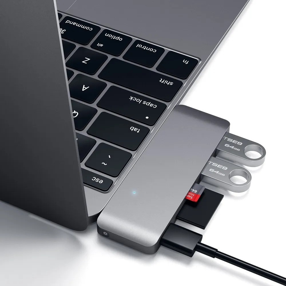 USB-хаб Satechi Type-C USB 3.0 Passthrough Hub (серый)